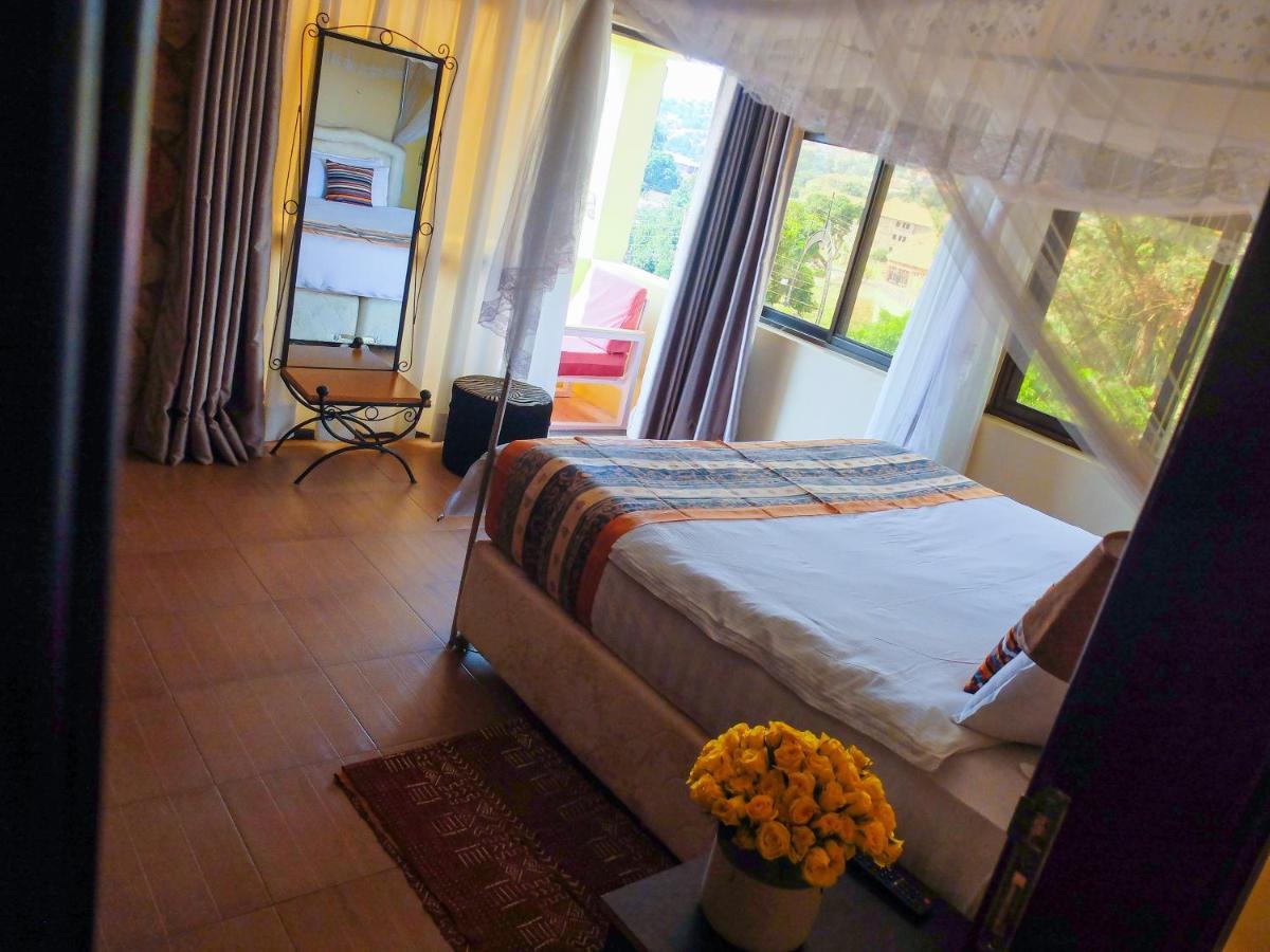 Meley Impala Hotel Munyonyo Exterior photo