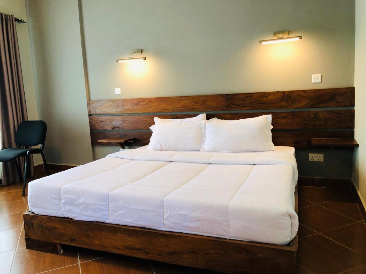 Meley Impala Hotel Munyonyo Exterior photo